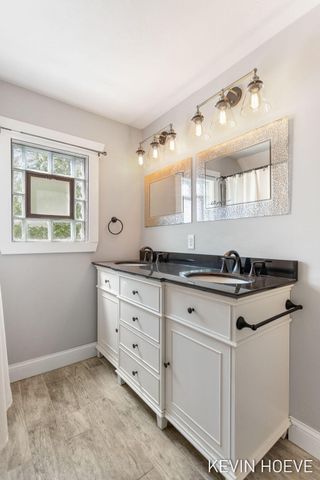 408 Van Raalte Avenue, Holland, MI 49423