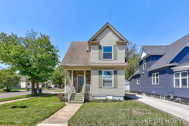 408 Van Raalte Avenue, Holland, MI 49423