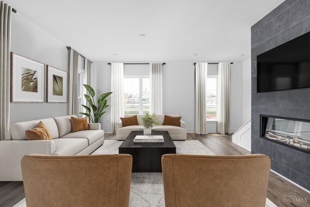 1611 Everly Place, Cincinnati, OH 45206