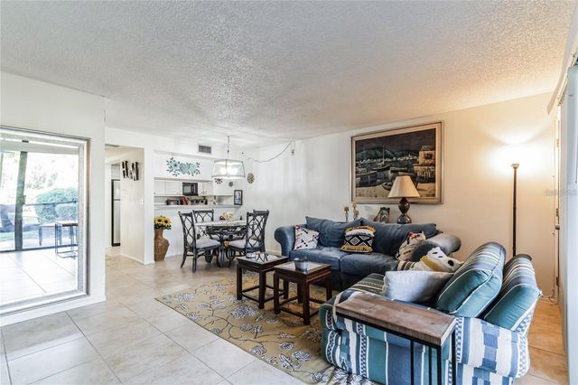 4658 RINGWOOD MEADOW 41, Sarasota, FL 34235