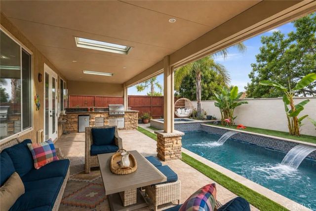 43043 Camino Caruna, Temecula, CA 92592