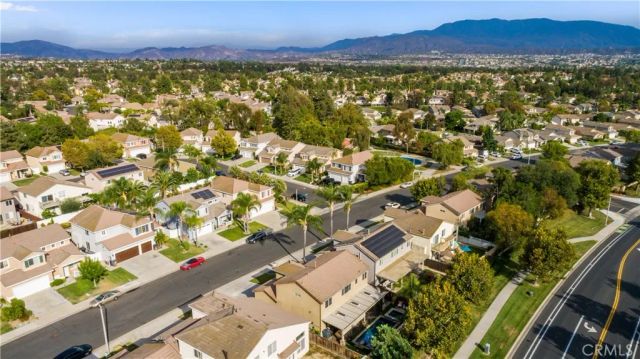 43043 Camino Caruna, Temecula, CA 92592