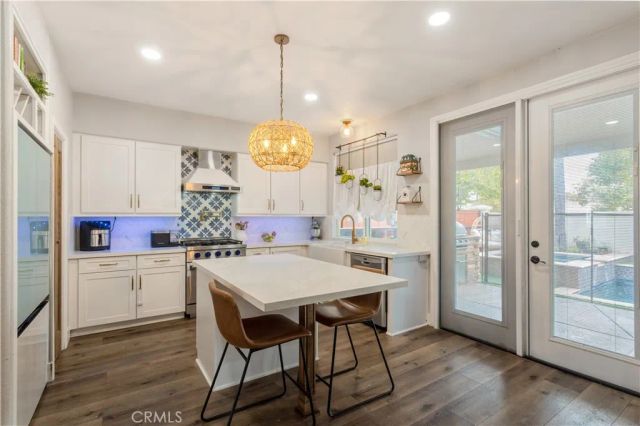 43043 Camino Caruna, Temecula, CA 92592