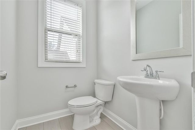 28 Privet Circle, Suwanee, GA 30024