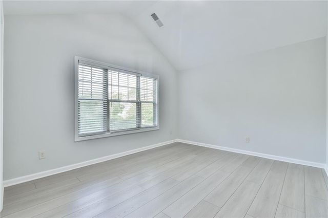 28 Privet Circle, Suwanee, GA 30024