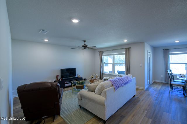 17900 Tingle Drive, Gulfport, MS 39503