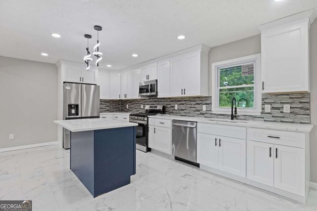 1634 Lamancha Drive, Lawrenceville, GA 30044