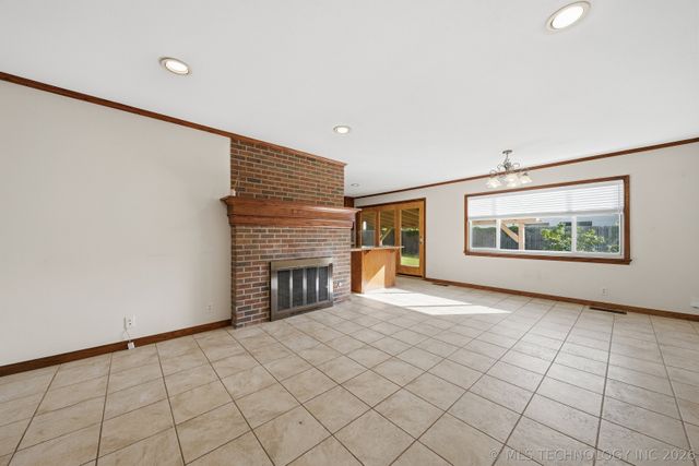 6127 S Victor Avenue, Tulsa, OK 74136