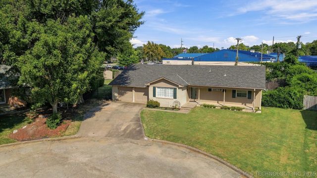 6127 S Victor Avenue, Tulsa, OK 74136