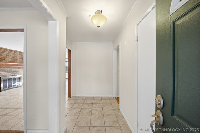 6127 S Victor Avenue, Tulsa, OK 74136