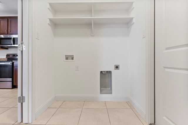 1410 Lumina Ct, Midland, TX 79705