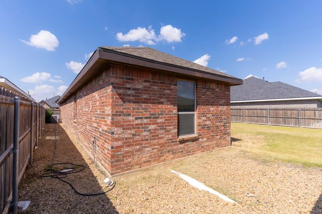 1410 Lumina Ct, Midland, TX 79705