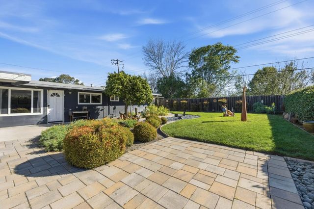 1225 Manzano Way, Sunnyvale, CA 94089