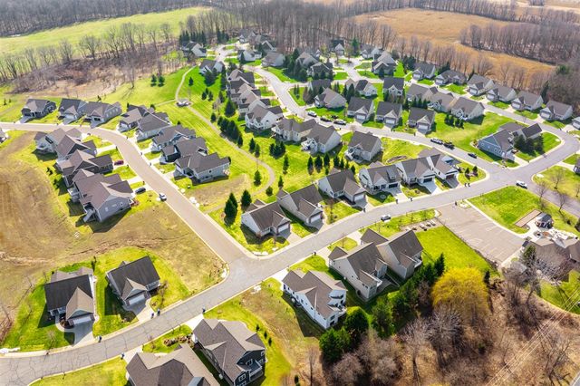 5359 Harborview Pass, Kalamazoo, MI 49009