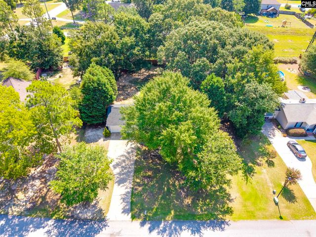 8 Brentwood Drive, Elgin, SC 29045