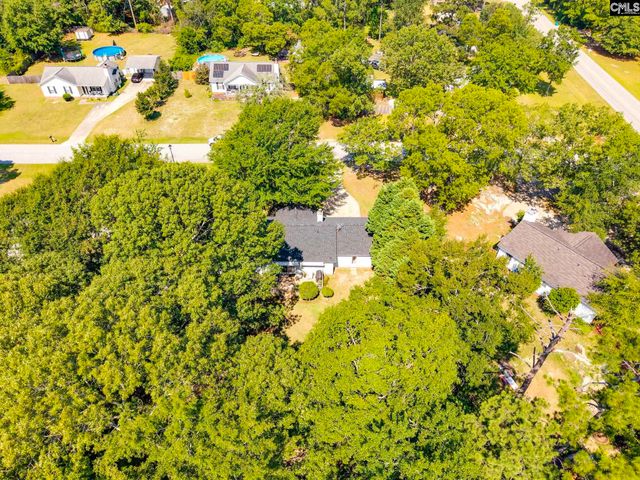 8 Brentwood Drive, Elgin, SC 29045