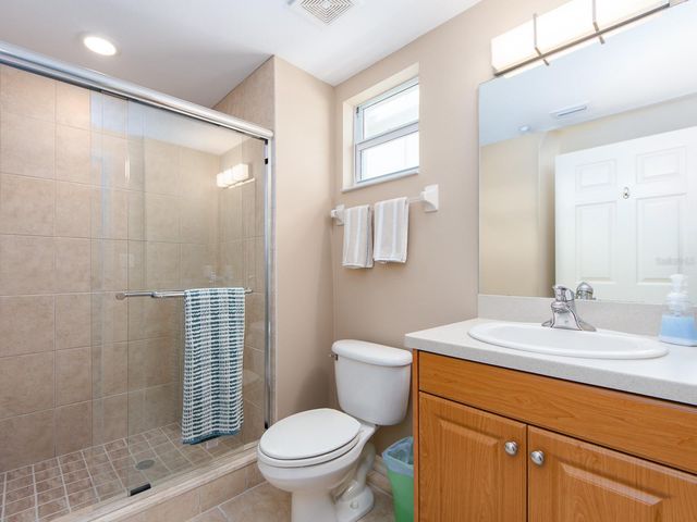 1370 GULF BOULEVARD 204, Clearwater, FL 33767