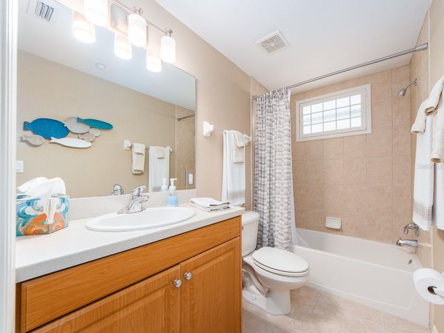 1370 GULF BOULEVARD 204, Clearwater, FL 33767