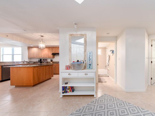 1370 GULF BOULEVARD 204, Clearwater, FL 33767