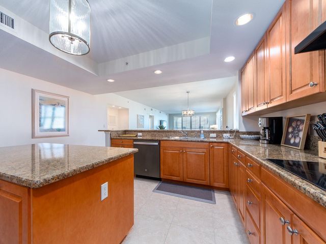 1370 GULF BOULEVARD 204, Clearwater, FL 33767