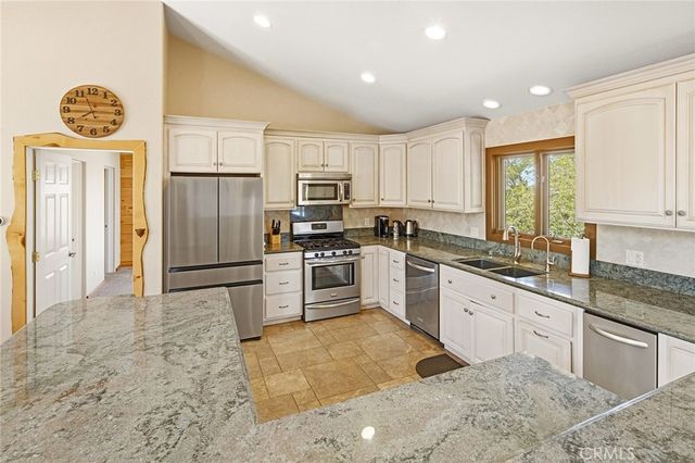 30954 Fredalba Road, Running Springs, CA 92382
