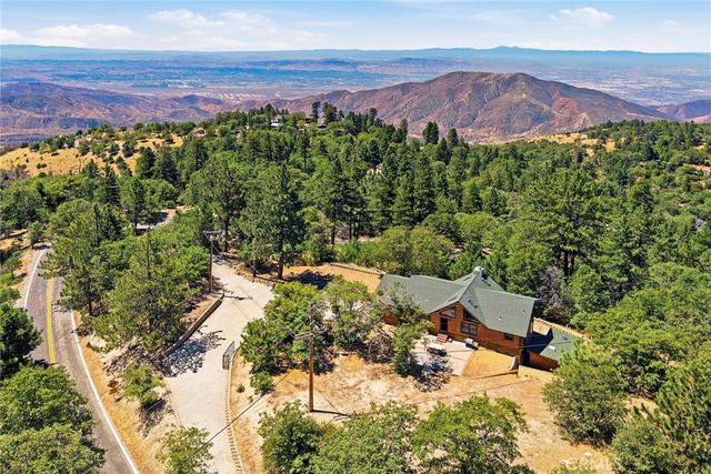 30954 Fredalba Road, Running Springs, CA 92382