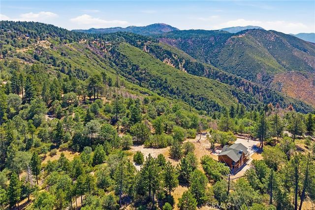 30954 Fredalba Road, Running Springs, CA 92382