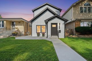 11154 S Troy Street, Chicago, IL 60655