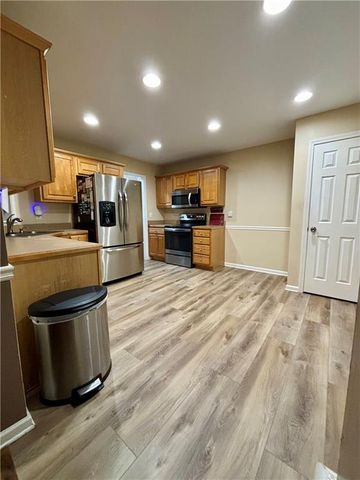 138 Dogwood Lane SE, Calhoun, GA 30701