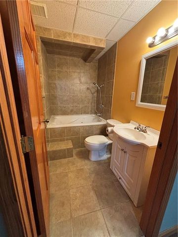 138 Dogwood Lane SE, Calhoun, GA 30701