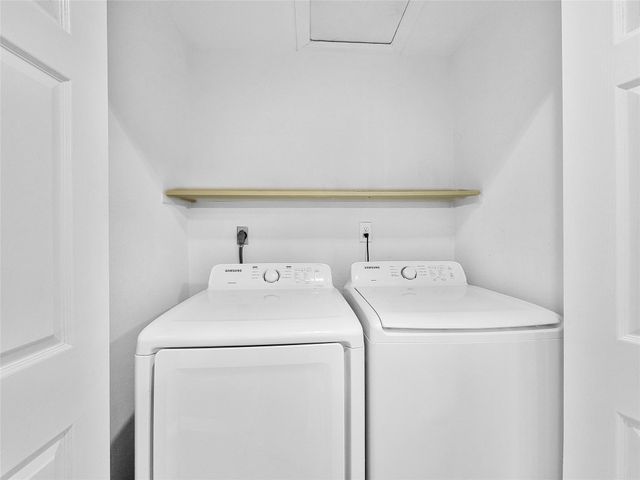 2626 Holly Hall Street 512, Houston, TX 77054