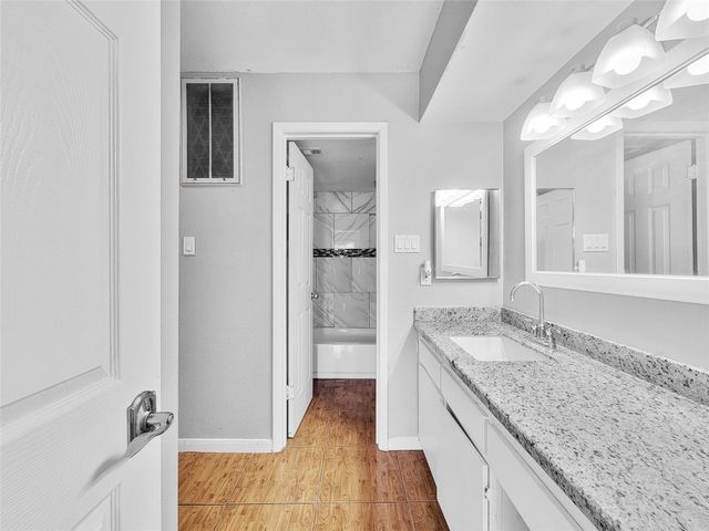 2626 Holly Hall Street 512, Houston, TX 77054