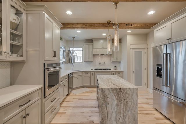 2408 Old Creek Road, Edmond, OK 73034