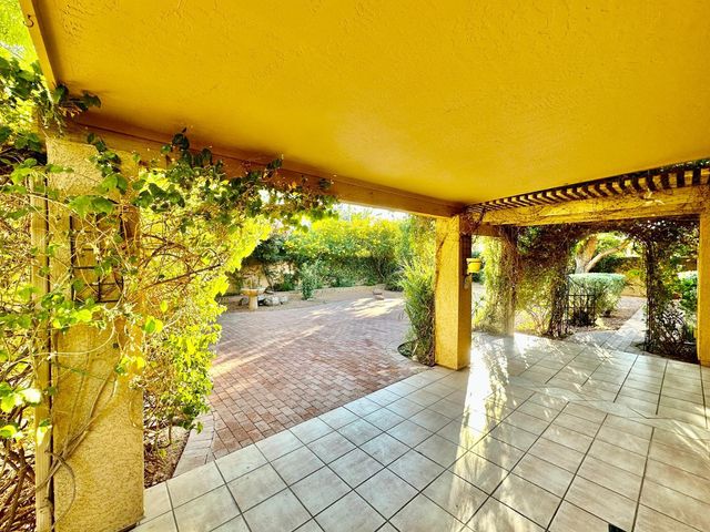 9071 E Caribbean Lane, Scottsdale, AZ 85260