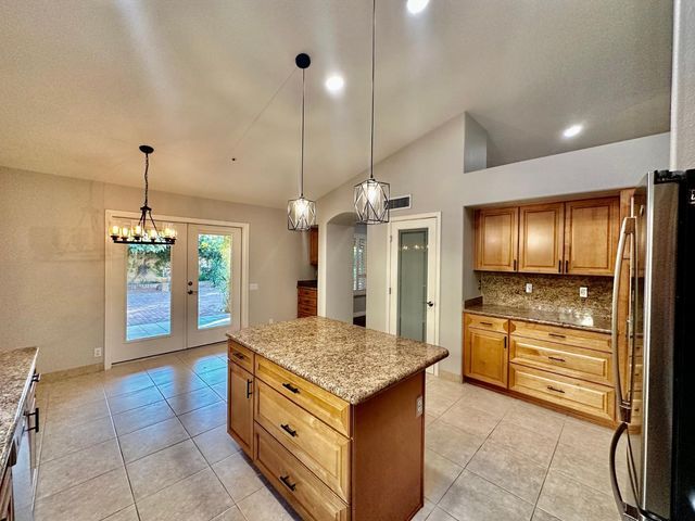 9071 E Caribbean Lane, Scottsdale, AZ 85260