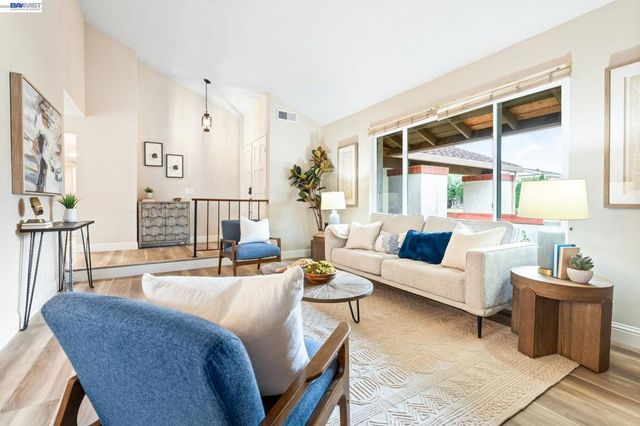339 Avenida Nogales, San Jose, CA 95123