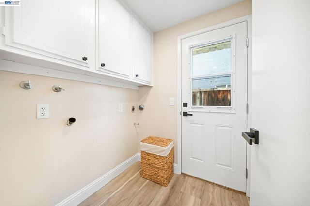 339 Avenida Nogales, San Jose, CA 95123
