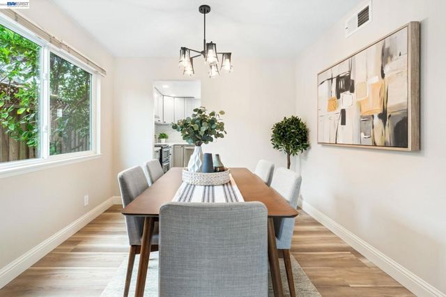 339 Avenida Nogales, San Jose, CA 95123