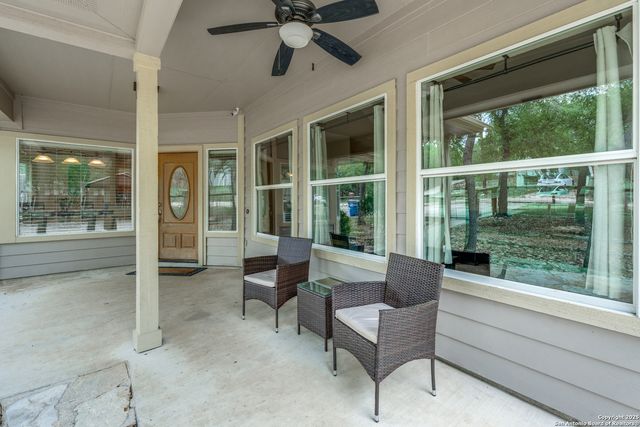 1660 Westview Court, Canyon Lake, TX 78133