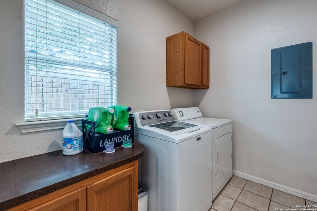1660 Westview Court, Canyon Lake, TX 78133