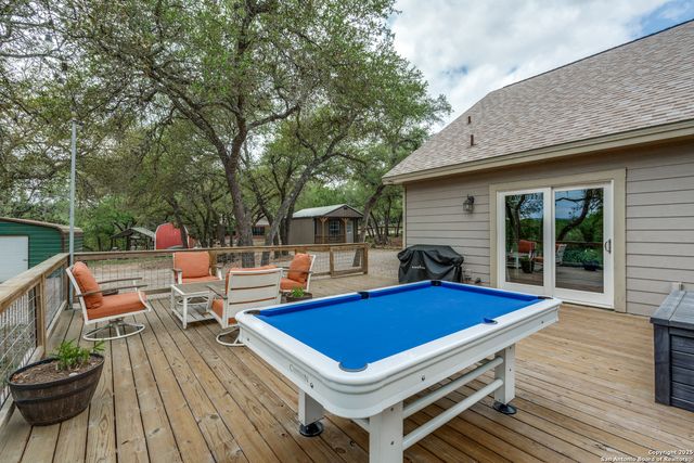 1660 Westview Court, Canyon Lake, TX 78133