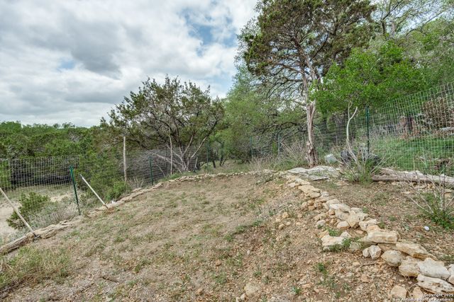 1660 Westview Court, Canyon Lake, TX 78133
