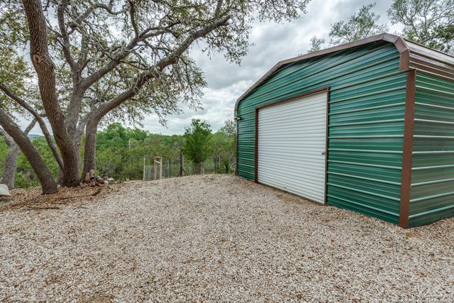 1660 Westview Court, Canyon Lake, TX 78133