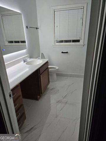 1302 Stephens Street SW, Lilburn, GA 30047