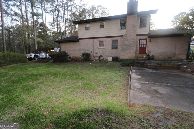 1302 Stephens Street SW, Lilburn, GA 30047
