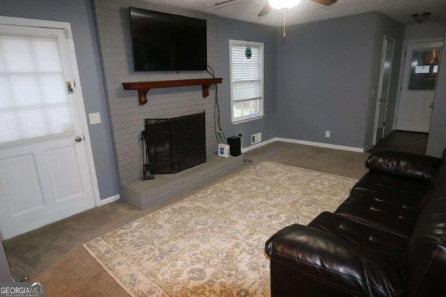 1302 Stephens Street SW, Lilburn, GA 30047