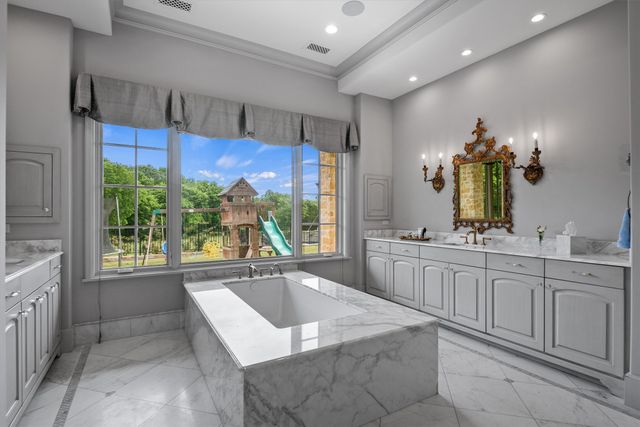 4101 Howard Road, Waxahachie, TX 75165