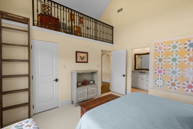 4101 Howard Road, Waxahachie, TX 75165
