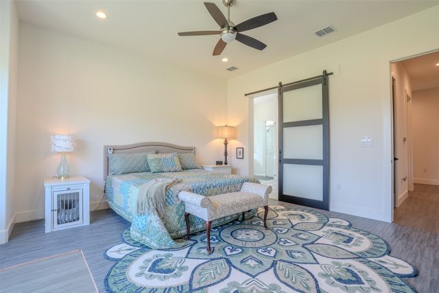 1028 County Road 337, Glen Rose, TX 76043