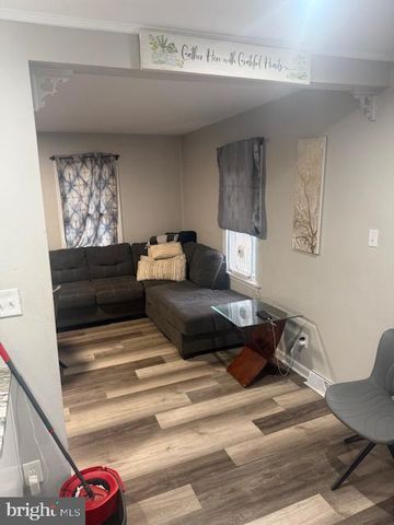 334 EVERGREEN AVE, Oaklyn, NJ 08107